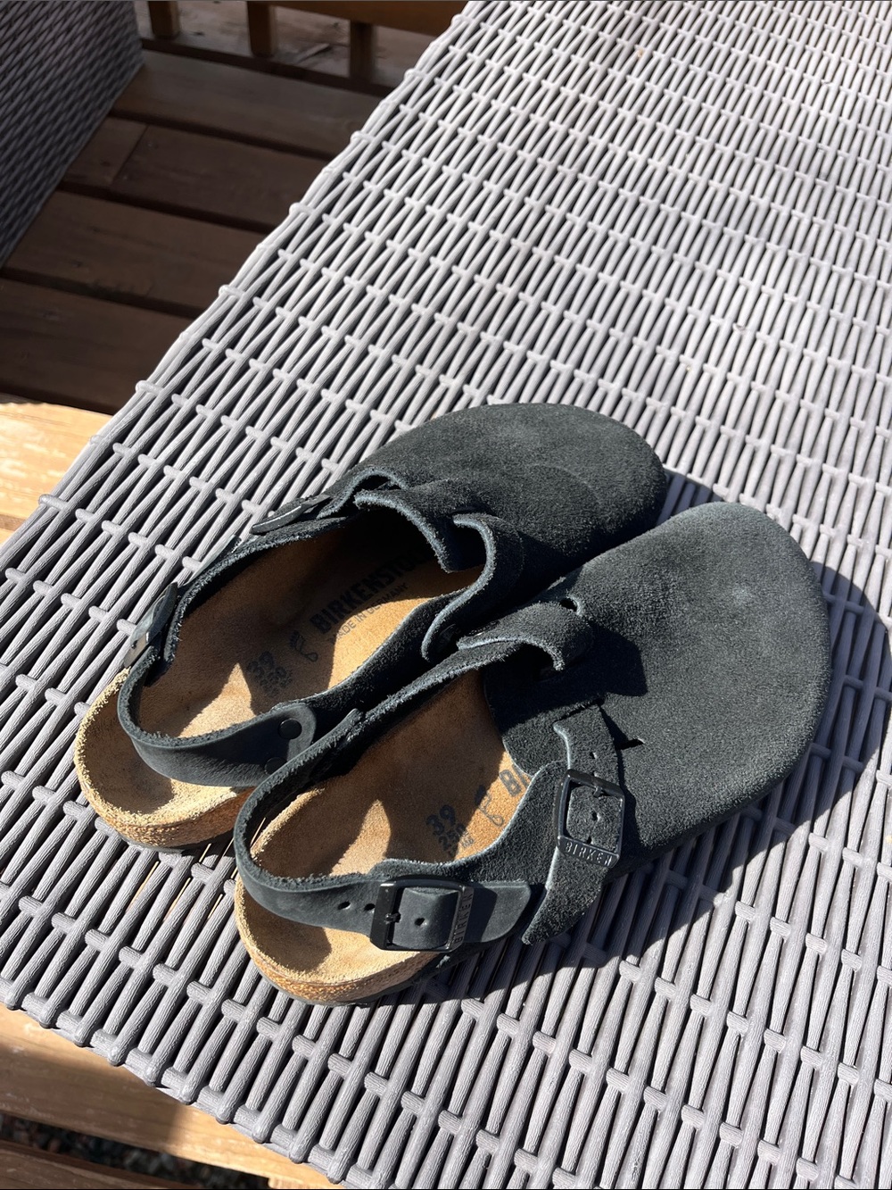 Birkenstock Black Suede Closed-Toe Clog Sandals Sz 39 EU Wide Toe Box Sz 8 US
